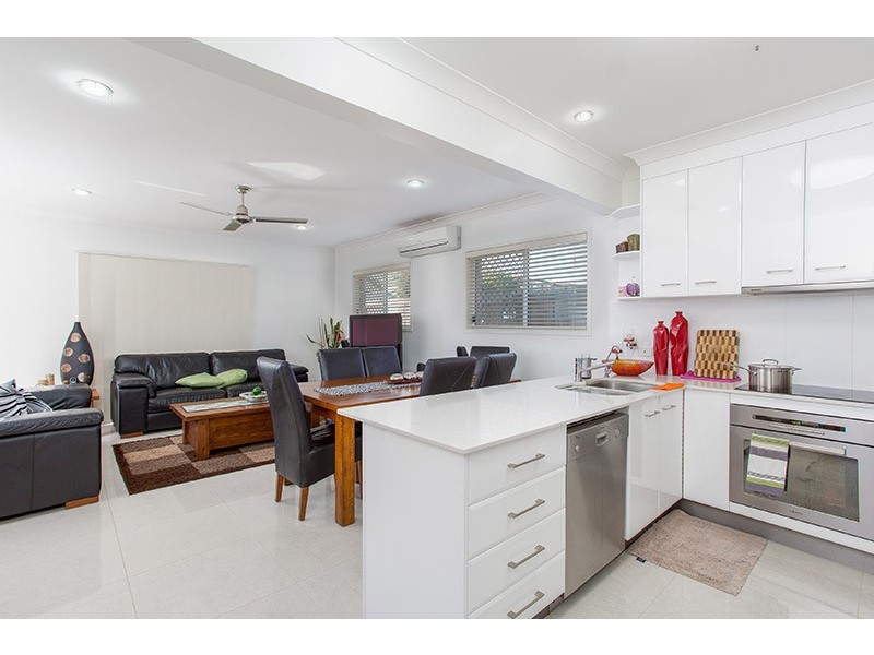 5 Buna Street, Chermside QLD 4032