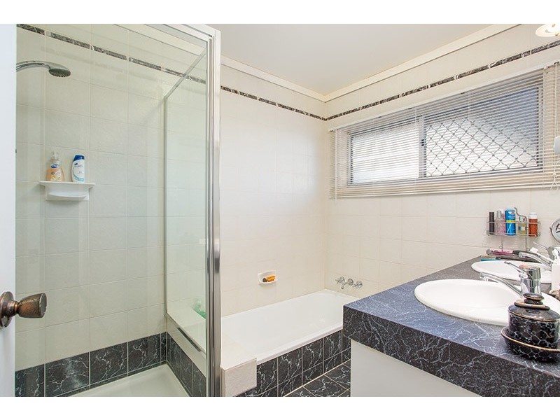 24 Gleason Street, Mcdowall QLD 4053