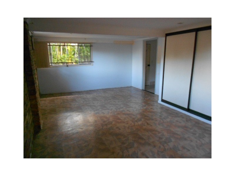 8 Trevorlea Street, Zillmere QLD 4034