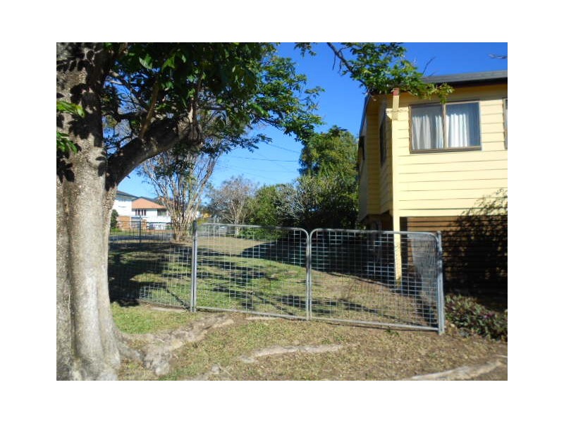 8 Trevorlea Street, Zillmere QLD 4034