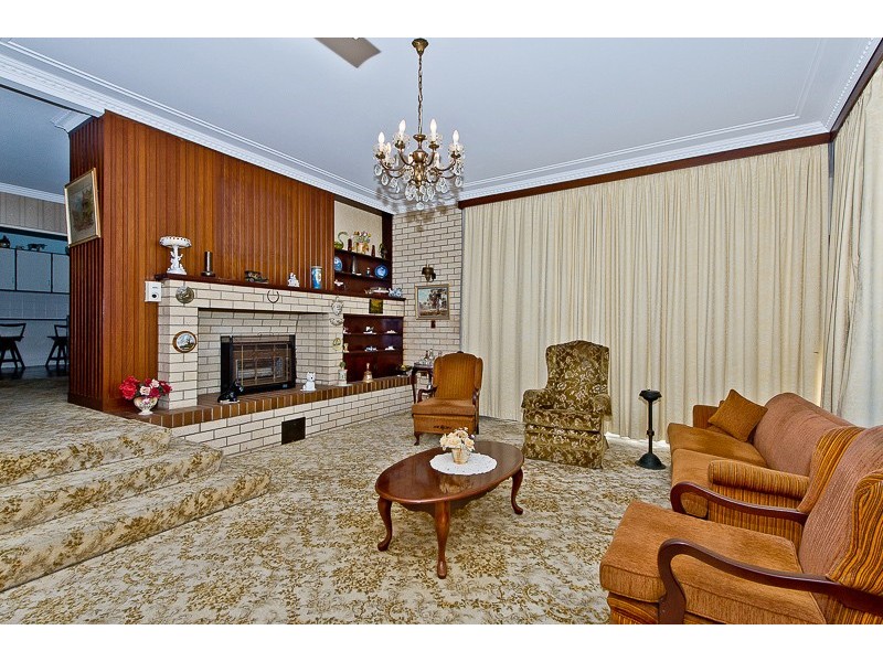 10 Hillhouse Street, Aspley QLD 4034