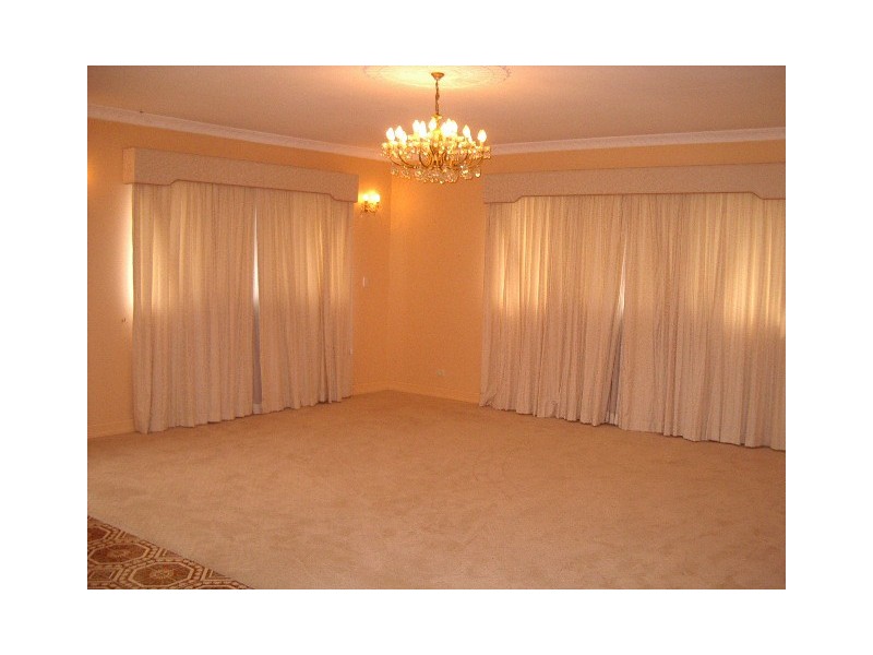 619 Ellison Road, Aspley QLD 4034