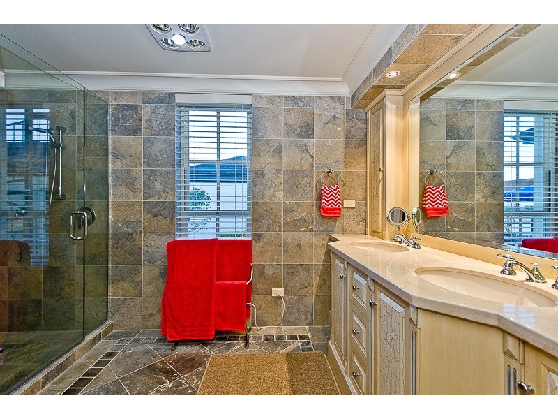 Bridgeman Downs QLD 4035