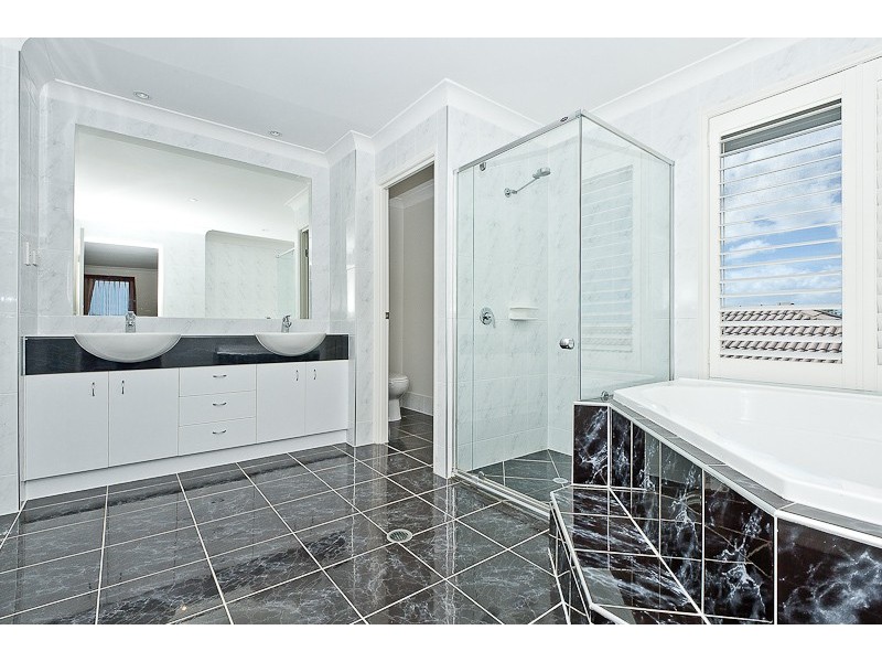 4 Possum Street, Warner QLD 4500