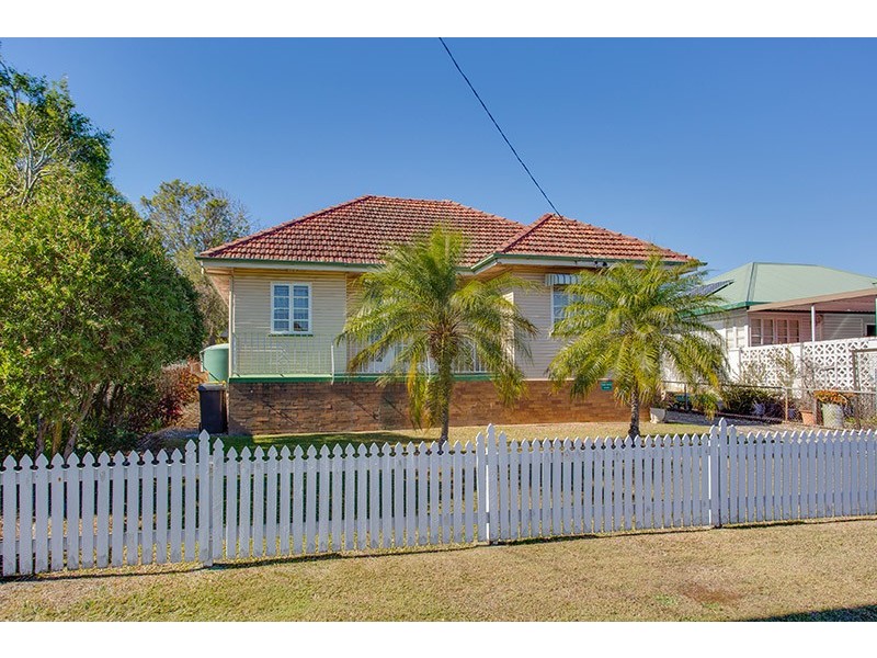11 Connolly Street, Kedron QLD 4031