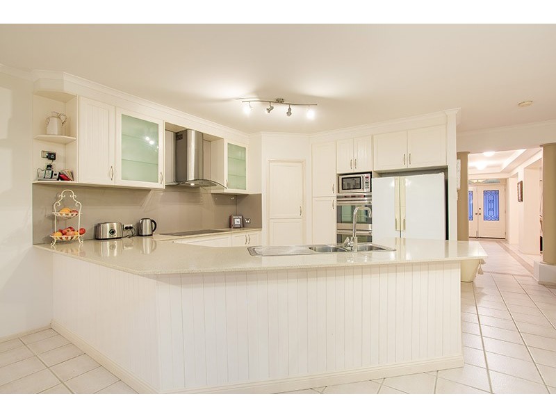 7 Rocklily Court, Chermside West QLD 4032