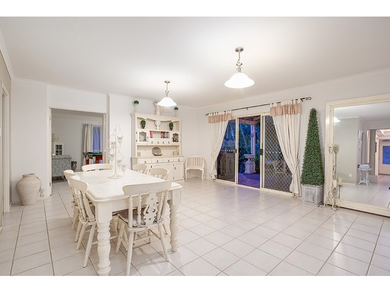 7 Rocklily Court, Chermside West QLD 4032