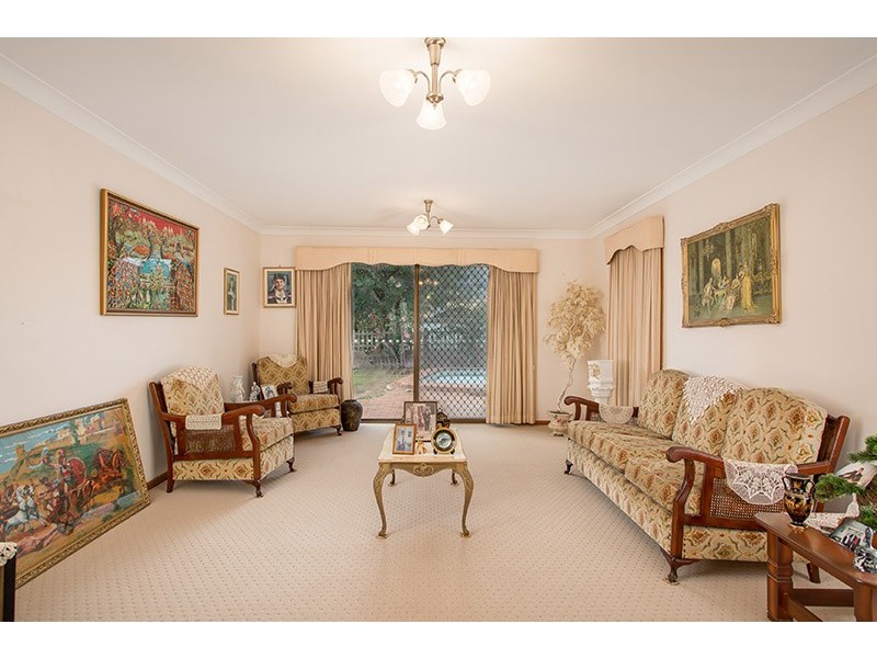 33 Claret Street, Carseldine QLD 4034