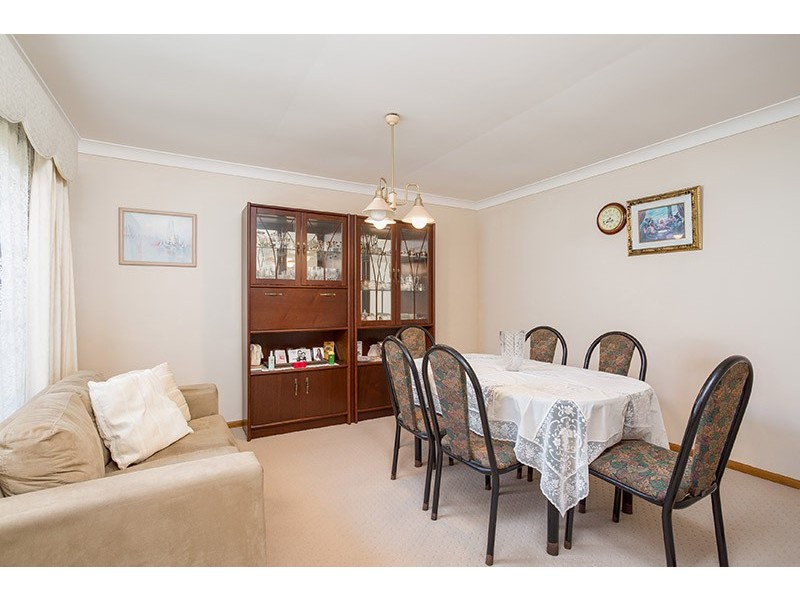 33 Claret Street, Carseldine QLD 4034