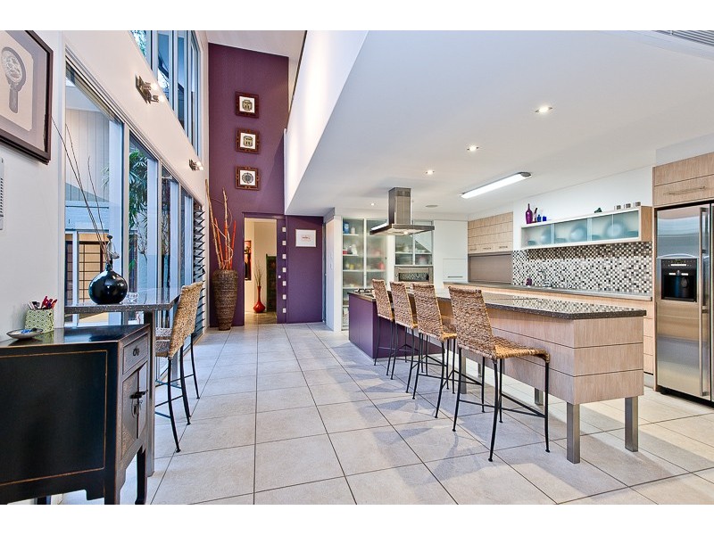 73 Neville Road, Bridgeman Downs QLD 4035