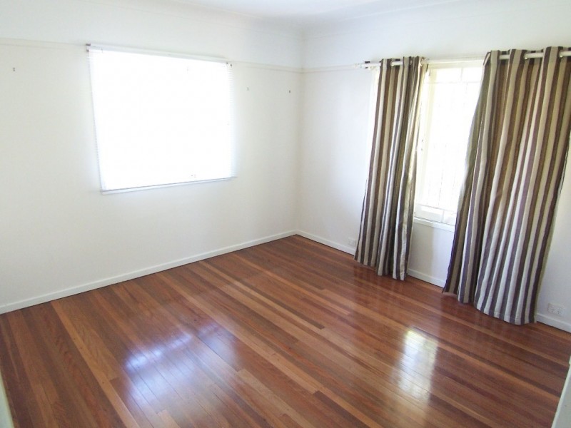 34 Centre Street, Aspley QLD 4034