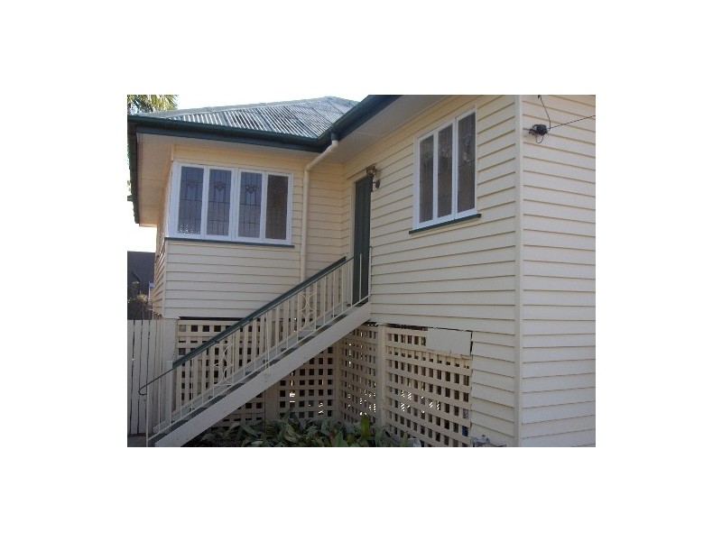 30 Emerald Street, Kedron QLD 4031