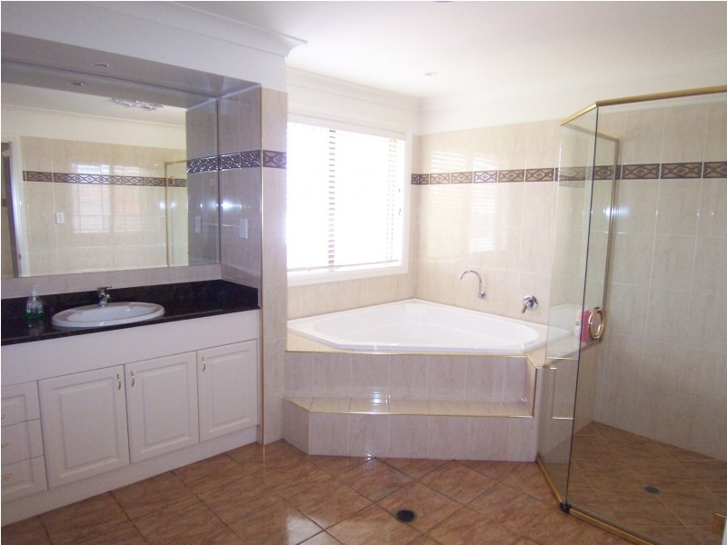 28 Farndon Place, Carseldine QLD 4034