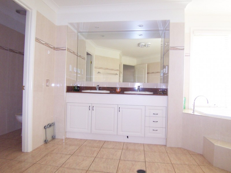 28 Farndon Place, Carseldine QLD 4034