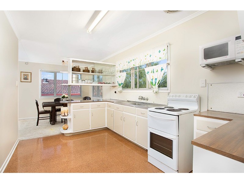 4 Tyalla Street, Chermside West QLD 4032