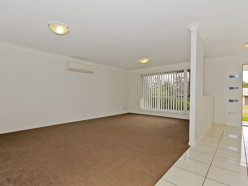 2 Oakwood Road, Warner QLD 4500