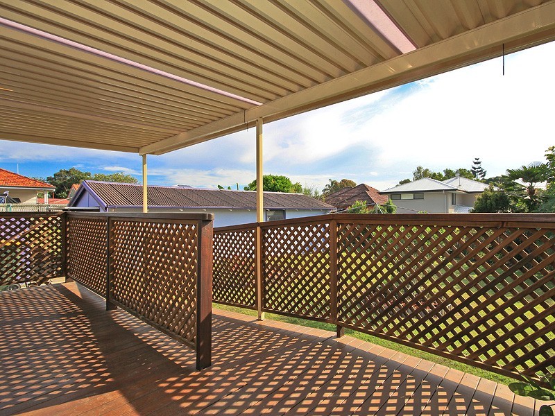 221 Rode Road, Wavell Heights QLD 4012