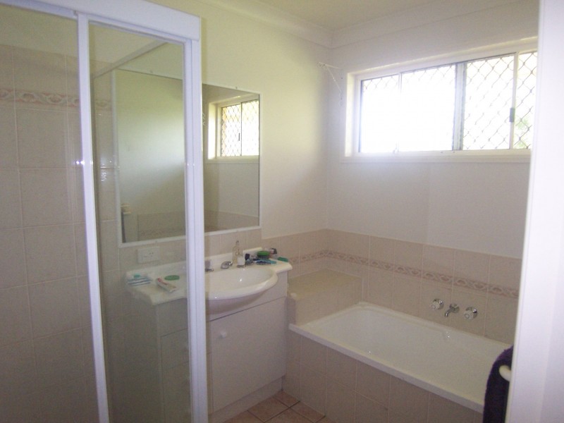 38 Azalea Crescent, Fitzgibbon QLD 4018