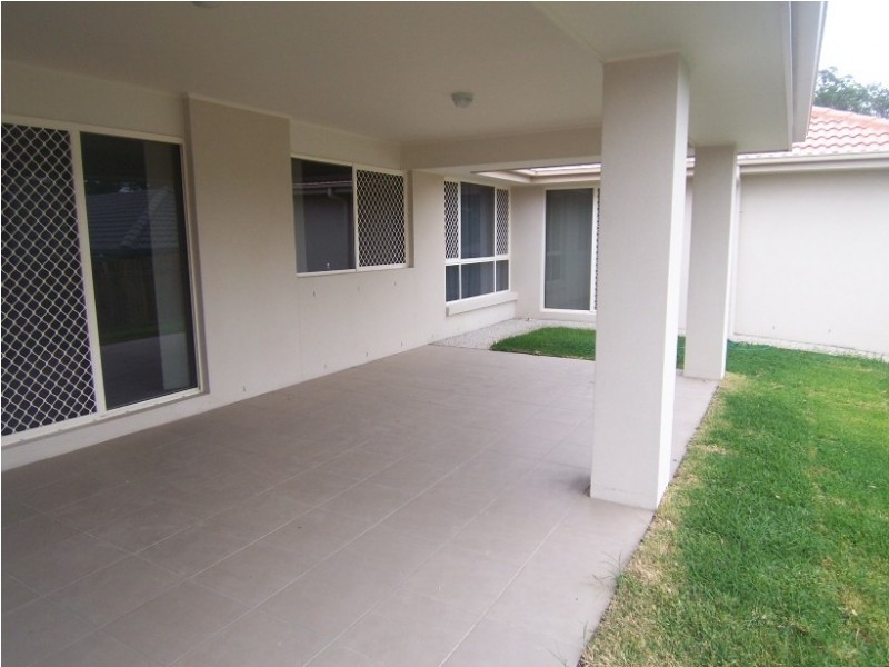 11 Oakwood Road, Warner QLD 4500