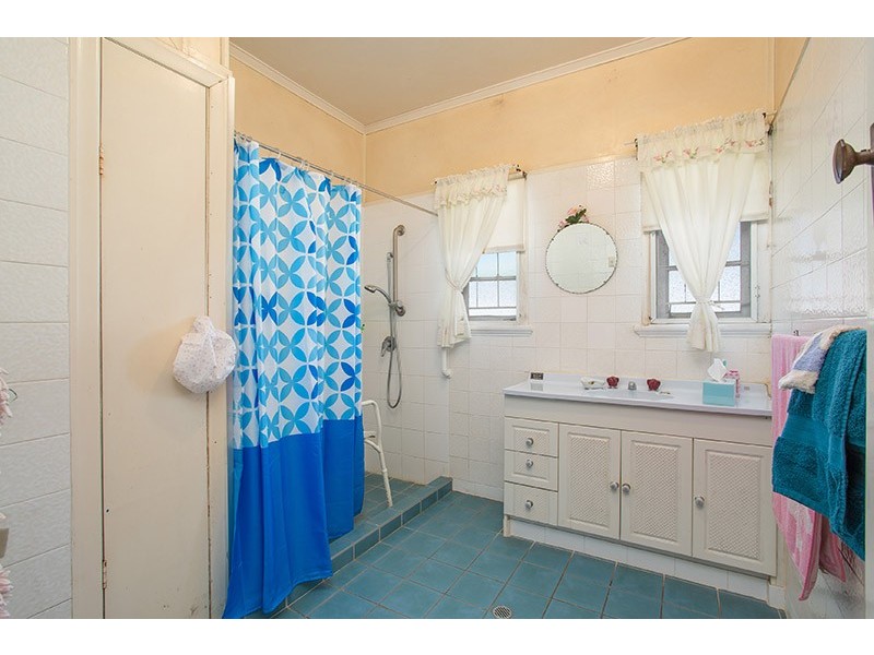 11 Connolly Street, Kedron QLD 4031