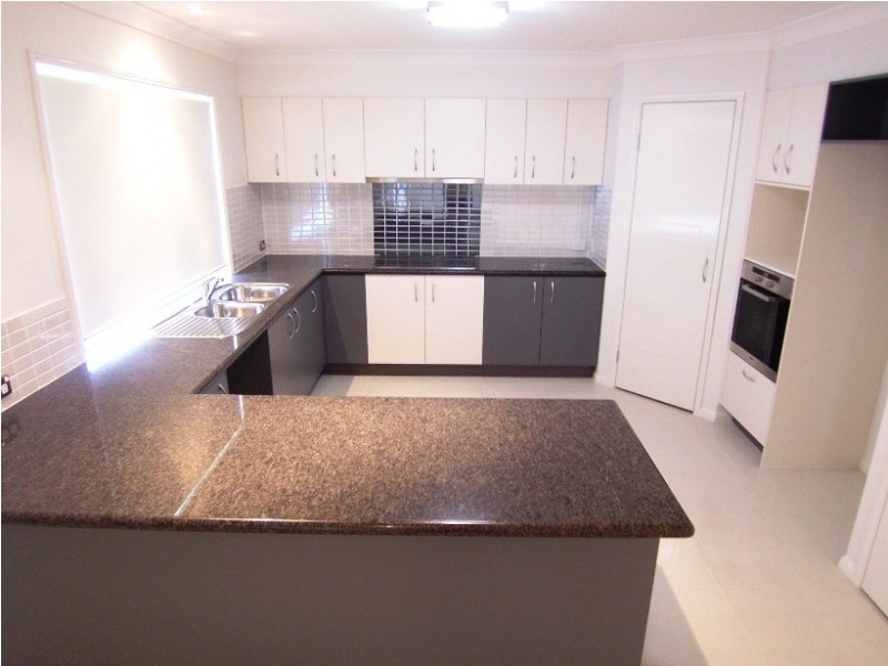 4 Possum Street, Warner QLD 4500