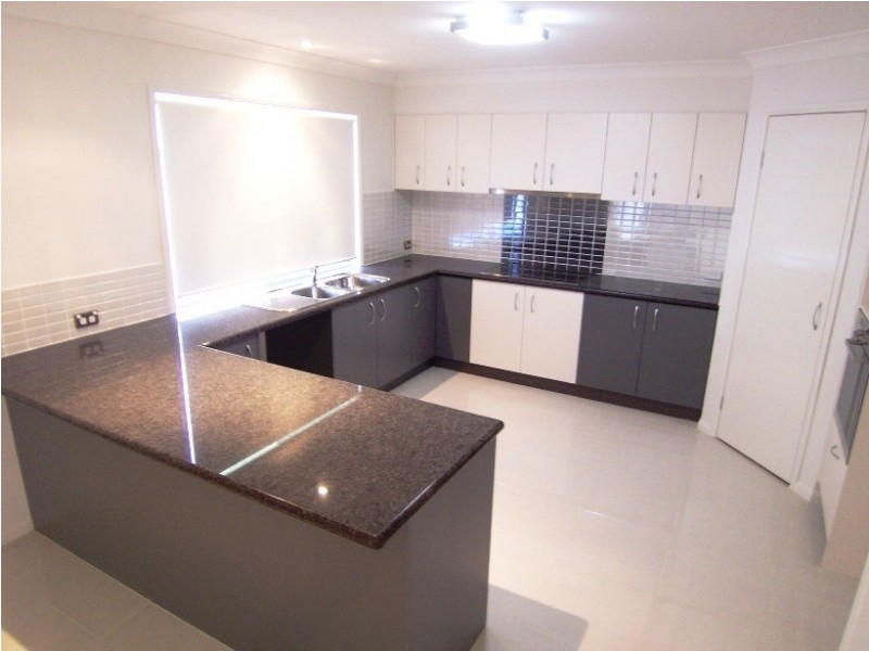 4 Possum Street, Warner QLD 4500