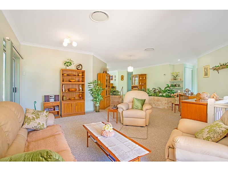 9 Turnberry Crescent, Albany Creek QLD 4035