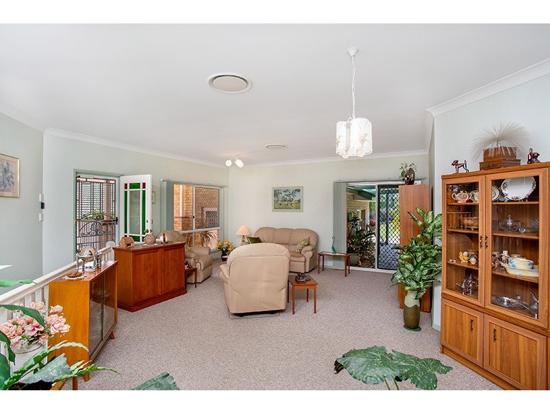 9 Turnberry Crescent, Albany Creek QLD 4035