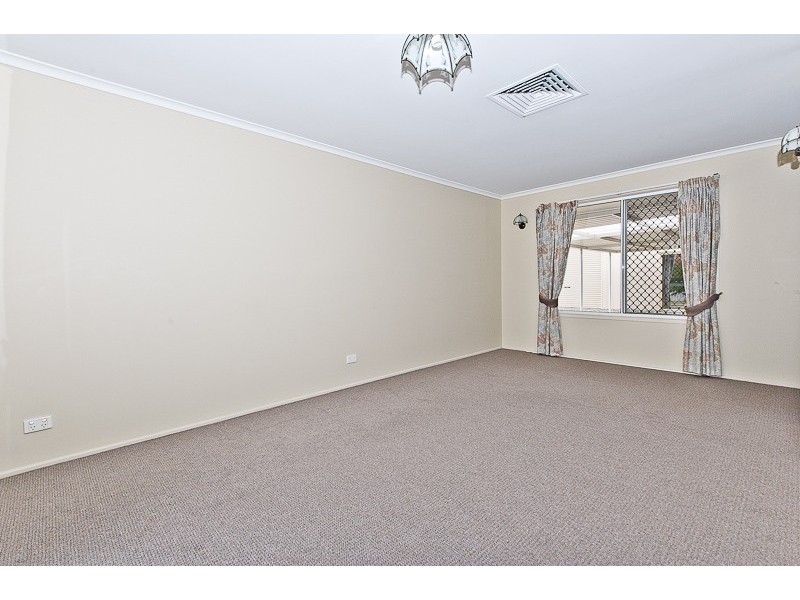 69 Balcara Avenue, Carseldine QLD 4034