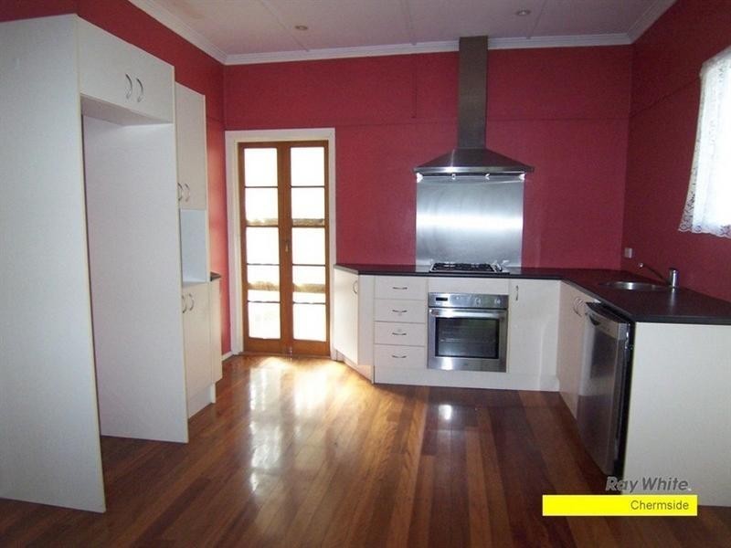 73 Nielson Street, Chermside QLD 4032