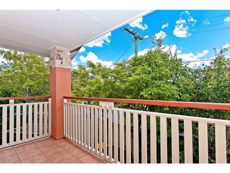 4/14 Greenbank Street, Chermside QLD 4032