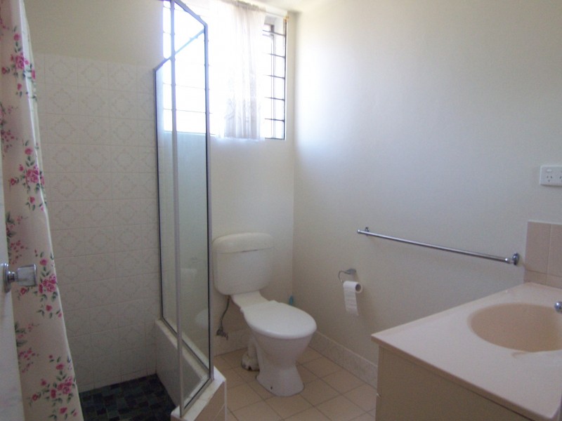 2/3 Parkhill Street, Chermside QLD 4032