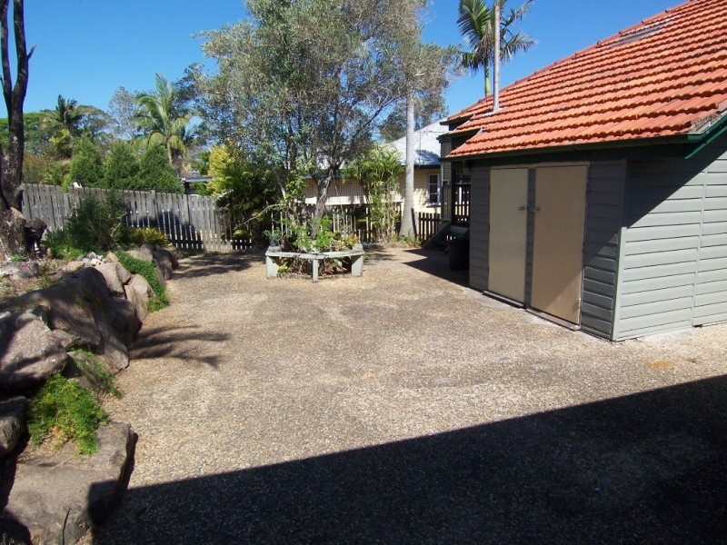 33 Thuruna Street, Stafford QLD 4053