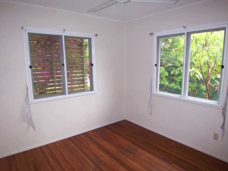 80 Camelia Avenue, Everton Hills QLD 4053