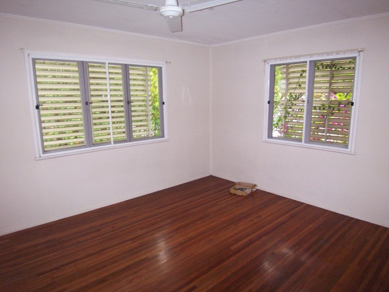 80 Camelia Avenue, Everton Hills QLD 4053