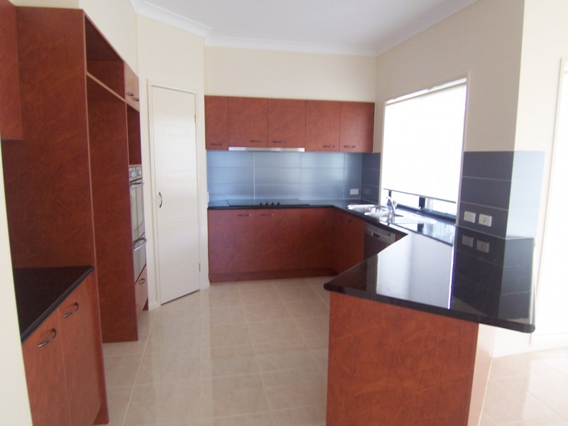 19 Oakwood Road, Warner QLD 4500