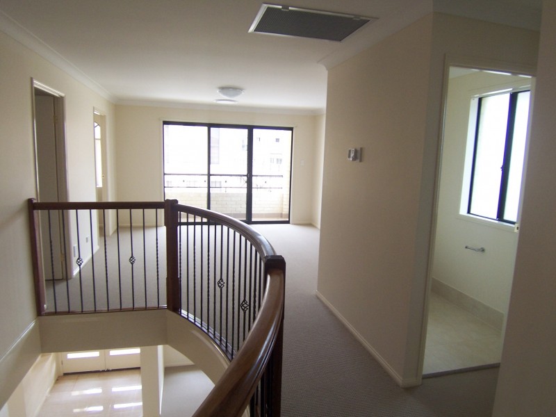 19 Oakwood Road, Warner QLD 4500