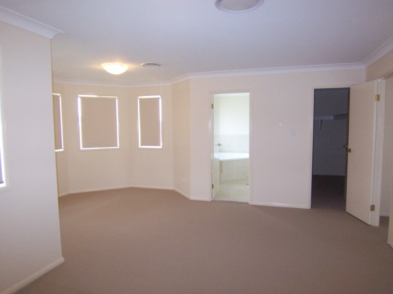 19 Oakwood Road, Warner QLD 4500