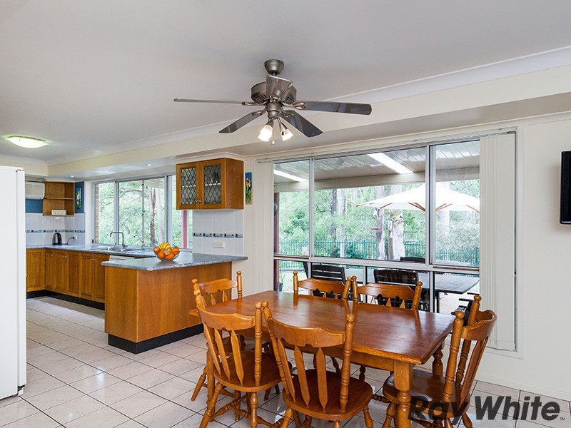 22 Peppermint Drive, Cashmere QLD 4500