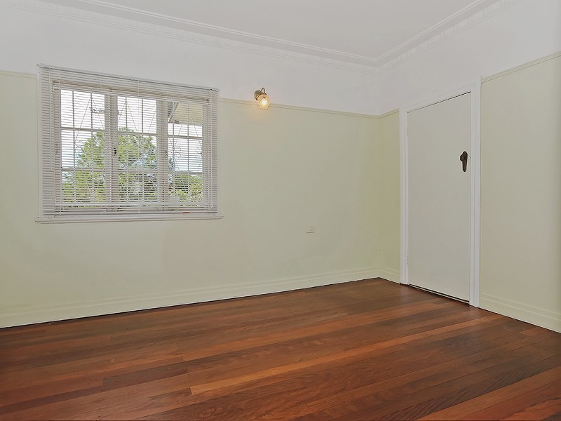 6 Mercer Avenue, Kedron QLD 4031
