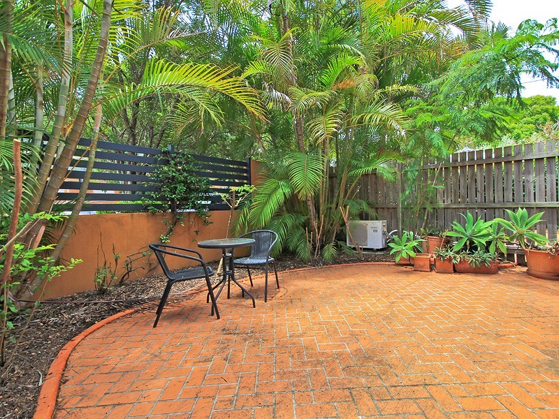 2/21 Lapraik Street, Ascot QLD 4007