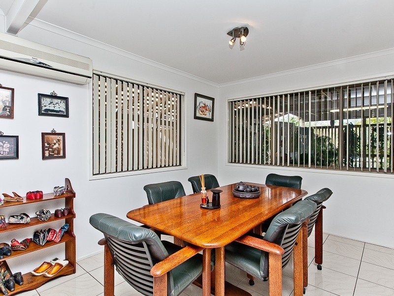 10 Kakanui Street, Aspley QLD 4034