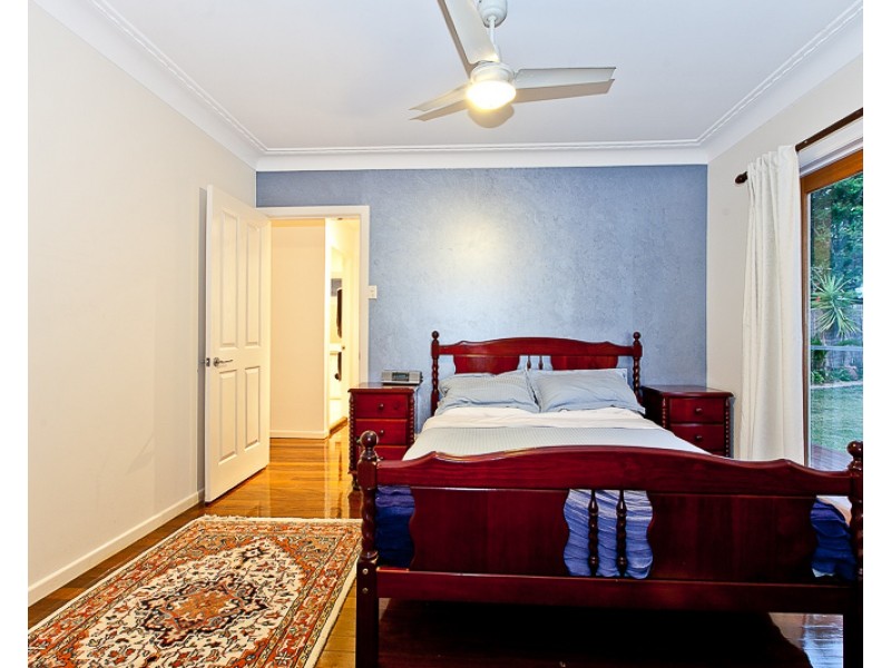 16 Glenhaven Street, Kedron QLD 4031