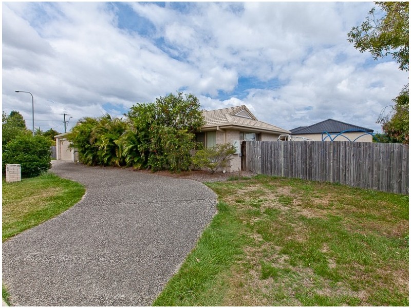 1 Dean Street, Bray Park QLD 4500
