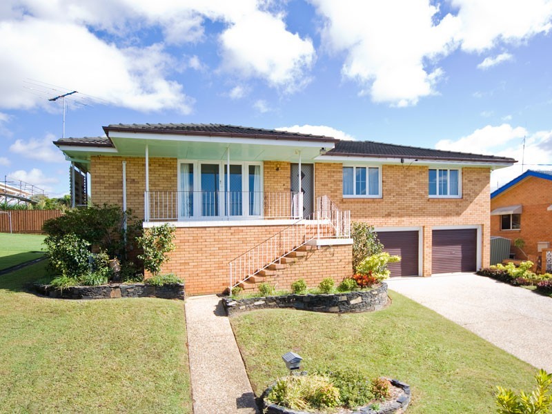 8 Geraldine Street, Wavell Heights QLD 4012