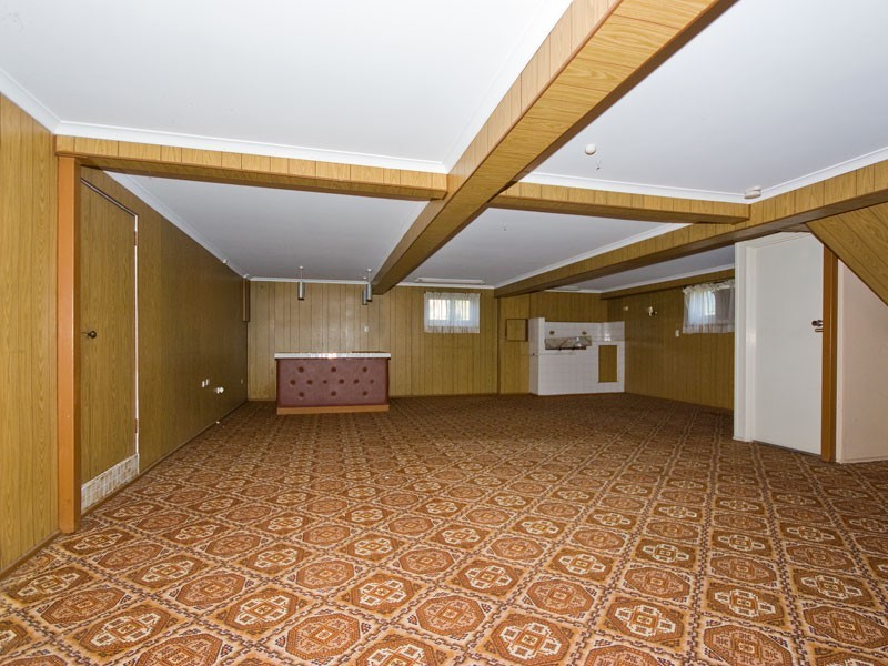 8 Geraldine Street, Wavell Heights QLD 4012