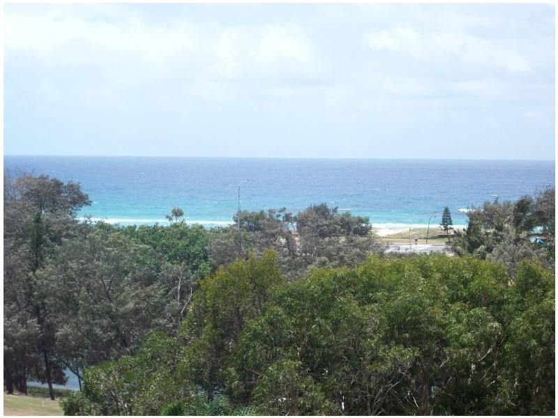30/2 Admiralty Drive, Surfers Paradise QLD 4217