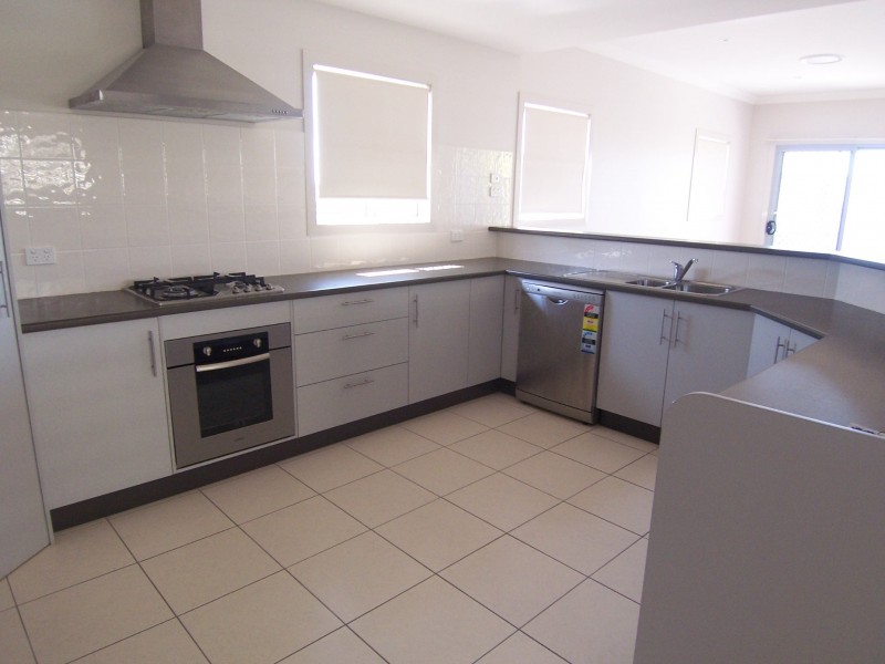 320 Newman Road, Geebung QLD 4034