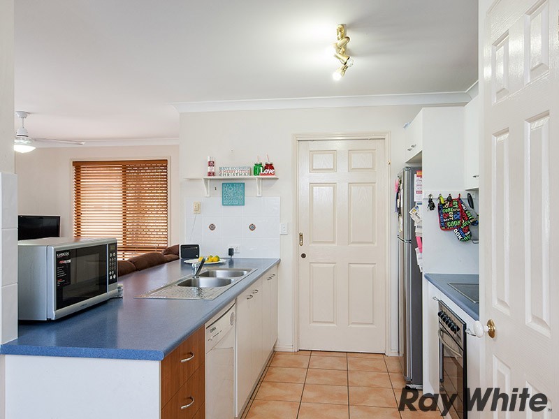 3 Country Club Close, Carseldine QLD 4034