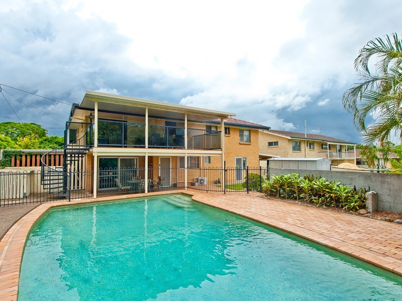 23 Valiant Street, Chermside West QLD 4032